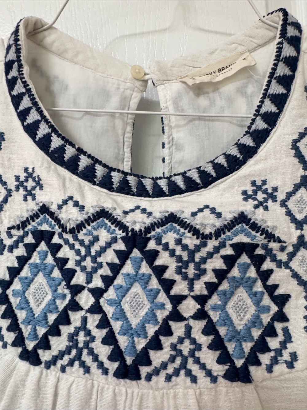Lucky Brand White Top with Navy Geometric Embroidery - Picture 4 of 10